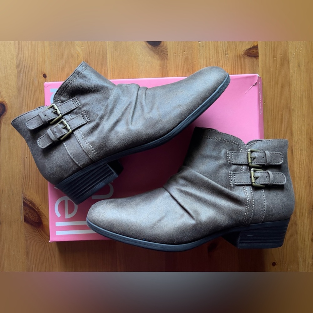 LAUREN BLAKWELL WOMENS LYLA BOOTIE